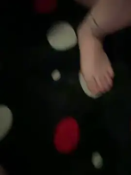 Coco boys online show from April 21, 2026, 9:10 pm