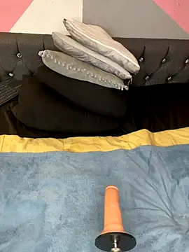 Snapshot of Nicky_gh chatting on November 28, 2025, 8:53 pm Nicky gh online show from November 28, 2025, 8:53 pm