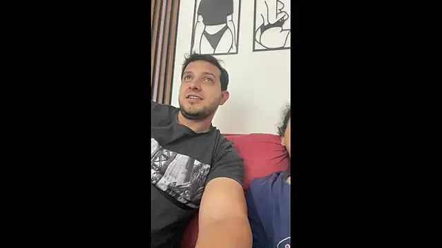 Snapshot of ema_abby chatting on October 24, 2025, 11:59 pm ema abby online show from October 24, 2025, 11:59 pm