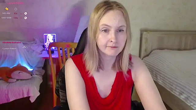 Snapshot of Agatha_Mott chatting on November 14, 2025, 2:59 am Agatha Mott online show from November 14, 2025, 2:59 am