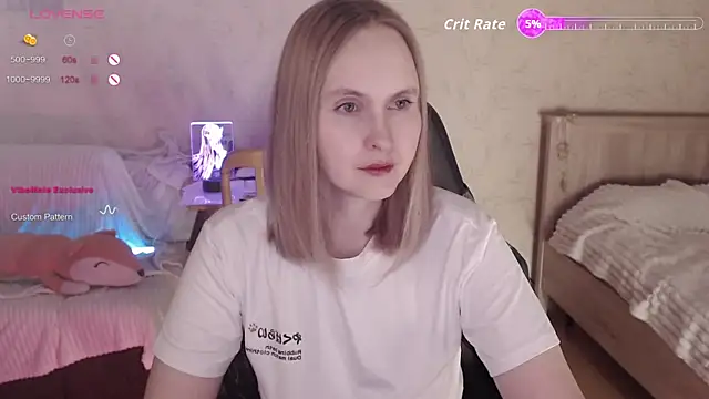 Snapshot of Agatha_Mott chatting on November 29, 2025, 2:23 am Agatha Mott online show from November 29, 2025, 2:23 am