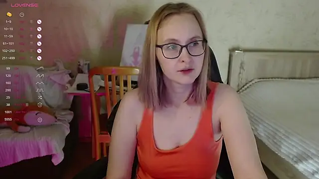 Snapshot of Agatha_Mott chatting on November 1, 2025, 3:13 am Agatha Mott online show from November 1, 2025, 3:13 am