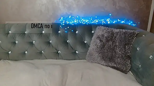Snapshot of xoCaroxQueenxo chatting on February 26, 2025, 11:30 pm xoCaroxQueenxo online show from February 26, 2025, 11:30 pm