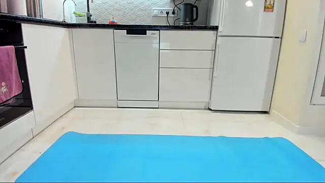 Snapshot of Katya_yoga chatting on September 30, 2025, 3:56 am Katya yoga online show from September 30, 2025, 3:56 am