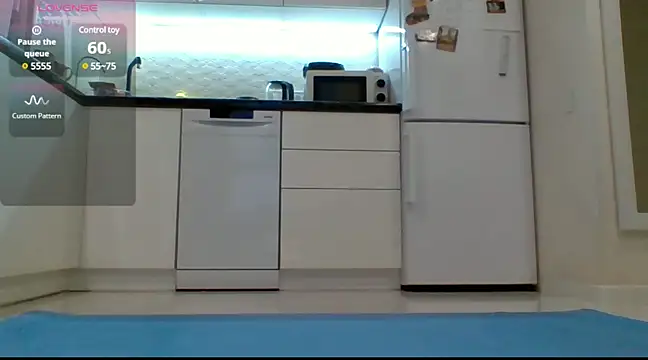 Snapshot of Katya_yoga chatting on February 17, 2025, 5:04 am Katya yoga online show from February 17, 2025, 5:04 am