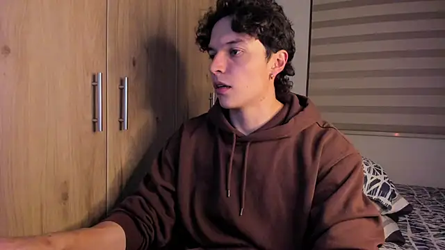 Mastrangelo xxx online show from October 9, 2025, 4:24 am