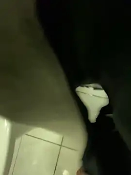 danielpg25 online show from February 3, 2025, 12:15 am