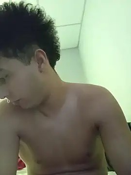 Megan2077 online show from November 12, 2025, 4:16 am