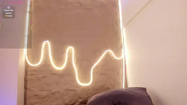 Snapshot of Demy_Ruiz chatting on November 27, 2025, 2:23 am Demy Ruiz online show from November 27, 2025, 2:23 am