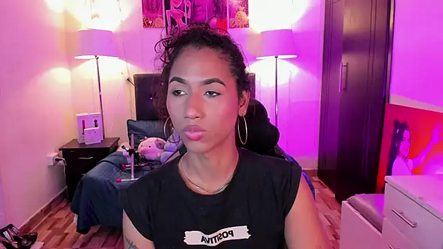 Snapshot of Alissemasiel chatting on January 18, 2026, 6:11 pm Alissemasiel online show from January 18, 2026, 6:11 pm