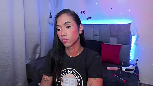 Snapshot of Alissemasiel chatting on January 11, 2026, 9:44 pm Alissemasiel online show from January 11, 2026, 9:44 pm