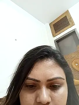 Snapshot of blue-berry07 chatting on October 29, 2025, 6:18 pm blue-berry07 online show from October 29, 2025, 6:18 pm