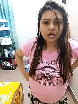 Snapshot of blue-berry07 chatting on November 25, 2025, 11:43 am blue-berry07 online show from November 25, 2025, 11:43 am