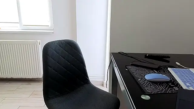 SweetAnia  online show from February 3, 2026, 11:04 am