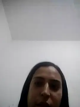 carinemg online show from February 5, 2025, 4:48 am