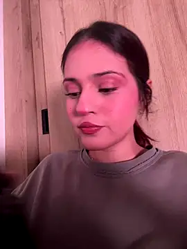 AngelRuby online show from December 16, 2025, 10:41 am