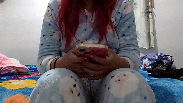 sharonlopez9611 online show from January 12, 2026, 2:51 am