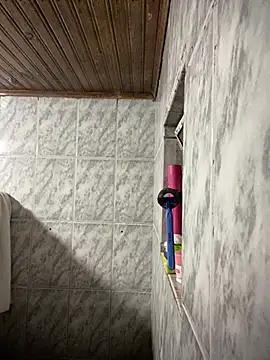 Mineirinho043 online show from February 20, 2026, 7:05 pm