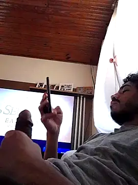 Mineirinho043 online show from October 14, 2025, 2:28 pm