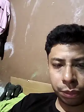 azphptograp online show from April 18, 2026, 3:20 am