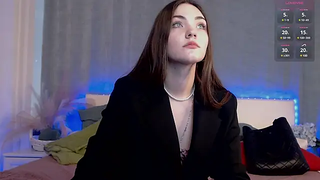 Snapshot of Kira_Jin chatting on March 20, 2025, 6:52 am Kira Jin online show from March 20, 2025, 6:52 am