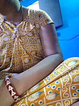 Snapshot of neha007-K chatting on December 2, 2025, 7:15 pm neha007-K online show from December 2, 2025, 7:15 pm