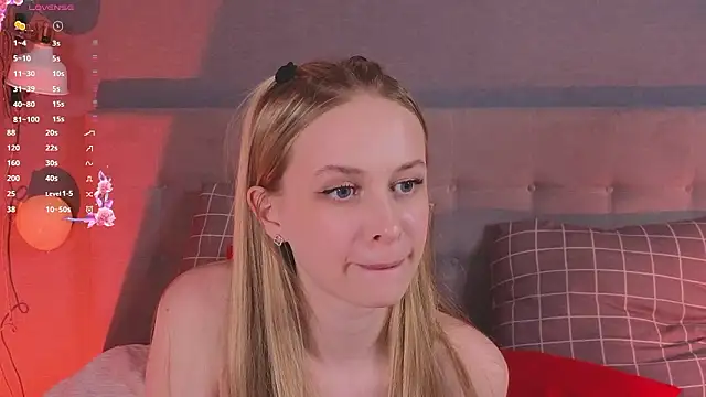 soft babe online show from March 8, 2026, 2:04 am