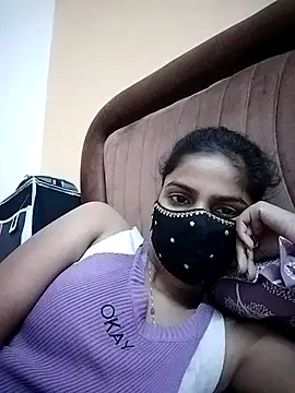 fuungirl38 online show from May 11, 2026, 3:51 pm