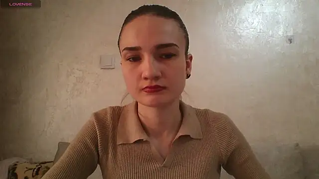 Snapshot of RoyalDessertt chatting on March 5, 2025, 7:16 am RoyalDessertt online show from March 5, 2025, 7:16 am