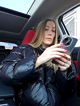 Snapshot of Pussy_Drive03 chatting on October 14, 2025, 3:40 am Pussy Drive03 online show from October 14, 2025, 3:40 am