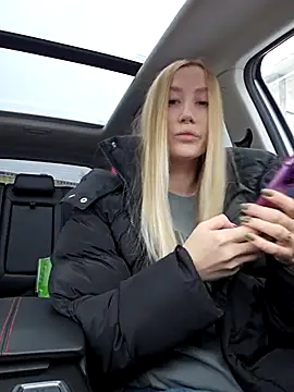 Snapshot of Pussy_Drive03 chatting on November 15, 2025, 3:54 am Pussy Drive03 online show from November 15, 2025, 3:54 am