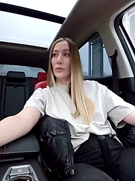 Snapshot of Pussy_Drive03 chatting on October 27, 2025, 1:39 am Pussy Drive03 online show from October 27, 2025, 1:39 am