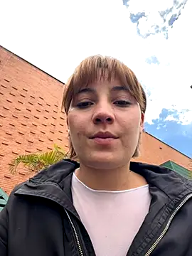 Maggie Geller online show from December 4, 2025, 6:40 pm