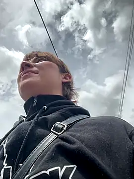 Maggie Geller online show from November 24, 2025, 4:29 pm