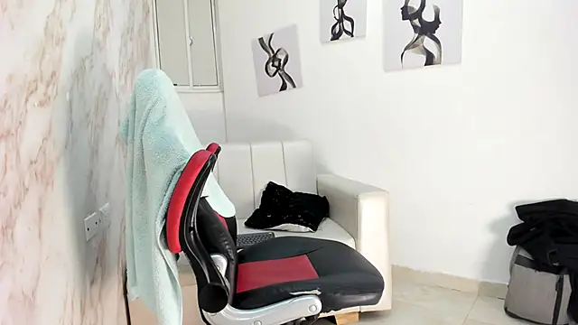 Snapshot of ANDRES_STUD chatting on November 11, 2025, 5:24 am ANDRES STUD online show from November 11, 2025, 5:24 am