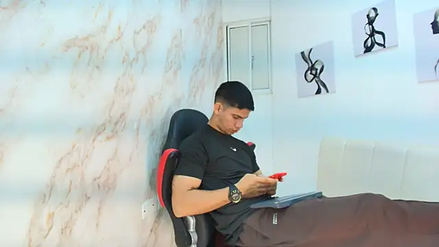 Snapshot of ANDRES_STUD chatting on December 3, 2025, 4:24 am ANDRES STUD online show from December 3, 2025, 4:24 am