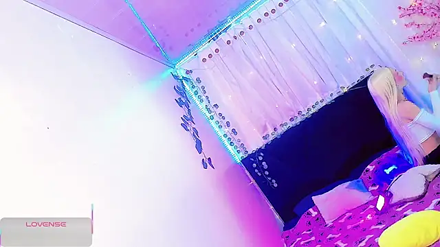 Irina milkmaid online show from March 26, 2026, 7:12 pm