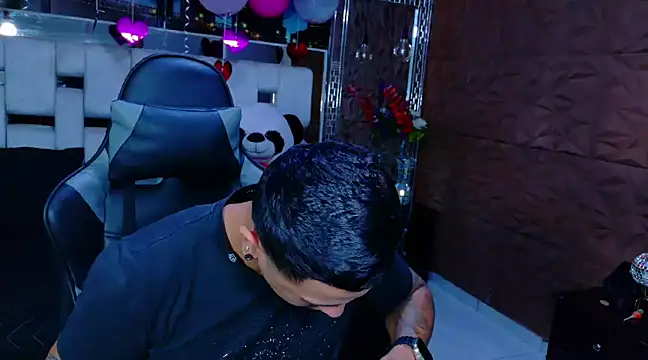 Natha and Sophia online show from February 22, 2025, 11:35 am