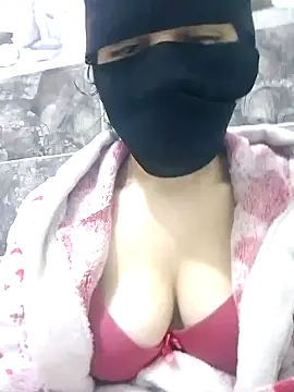 kabina online show from March 4, 2025, 1:01 am