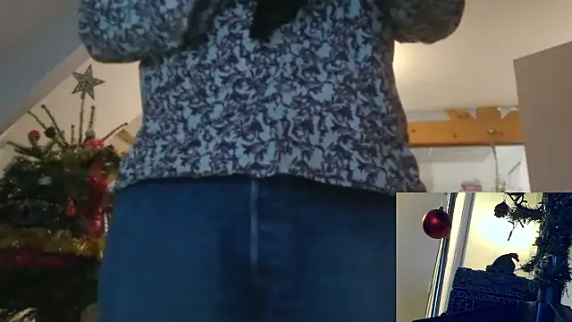 Snapshot of Mastersanges chatting on January 13, 2026, 10:24 pm Mastersanges online show from January 13, 2026, 10:24 pm