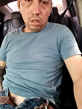 Snapshot of reyarturs13 chatting on February 6, 2025, 4:03 pm reyarturs13 online show from February 6, 2025, 4:03 pm