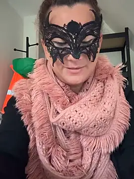 Loveblackzilla online show from February 3, 2026, 12:43 pm