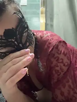 Loveblackzilla online show from November 30, 2025, 10:54 pm