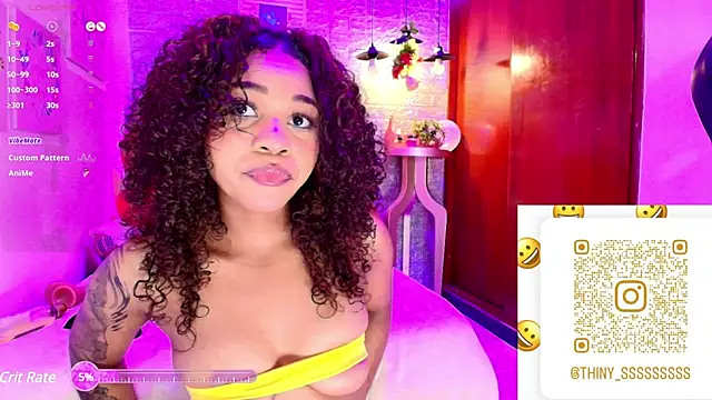 Snapshot of tylla_ chatting on March 18, 2025, 6:06 am tylla online show from March 18, 2025, 6:06 am