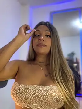 Snapshot of tinalove7 chatting on January 6, 2026, 10:58 pm tinalove7 online show from January 6, 2026, 10:58 pm