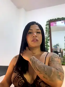 Snapshot of tinalove7 chatting on November 12, 2025, 10:24 pm tinalove7 online show from November 12, 2025, 10:24 pm