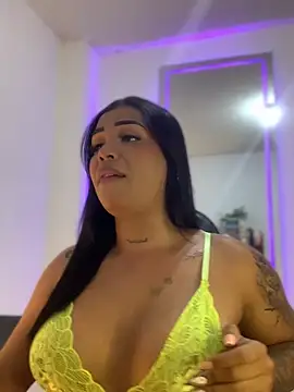 Snapshot of tinalove7 chatting on December 4, 2025, 10:31 pm tinalove7 online show from December 4, 2025, 10:31 pm