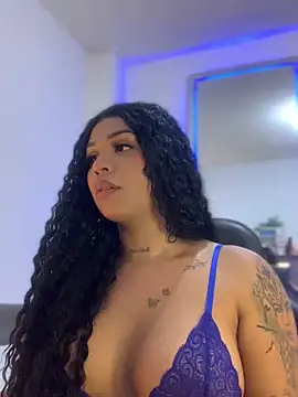 Snapshot of tinalove7 chatting on December 14, 2025, 8:47 pm tinalove7 online show from December 14, 2025, 8:47 pm