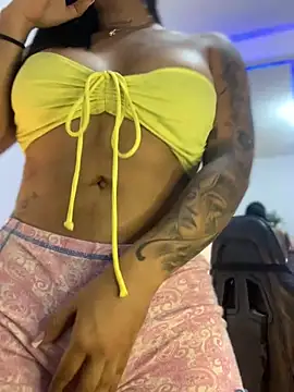 Snapshot of tinalove7 chatting on January 14, 2026, 10:02 pm tinalove7 online show from January 14, 2026, 10:02 pm