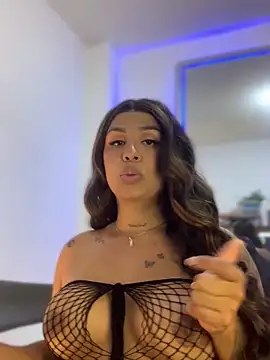 Snapshot of tinalove7 chatting on January 5, 2026, 9:18 pm tinalove7 online show from January 5, 2026, 9:18 pm